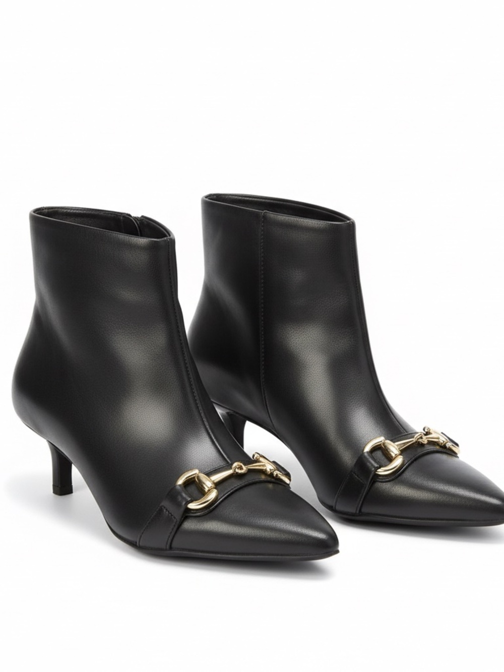 BCBGeneration Women’s Darmena Black Ankle Boots Size 6.5 Kitten Heel NEW No Box